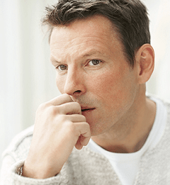 Ein Mann dachte während der Aufregung an Ausfluss